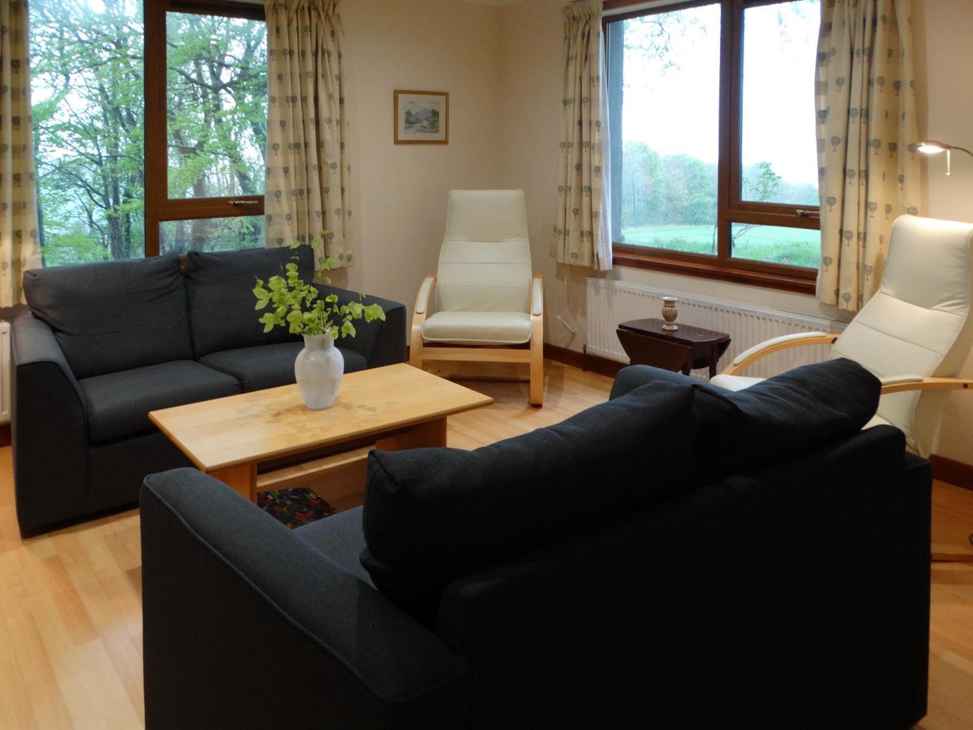 Scobach Lodge Turriff Екстериор снимка