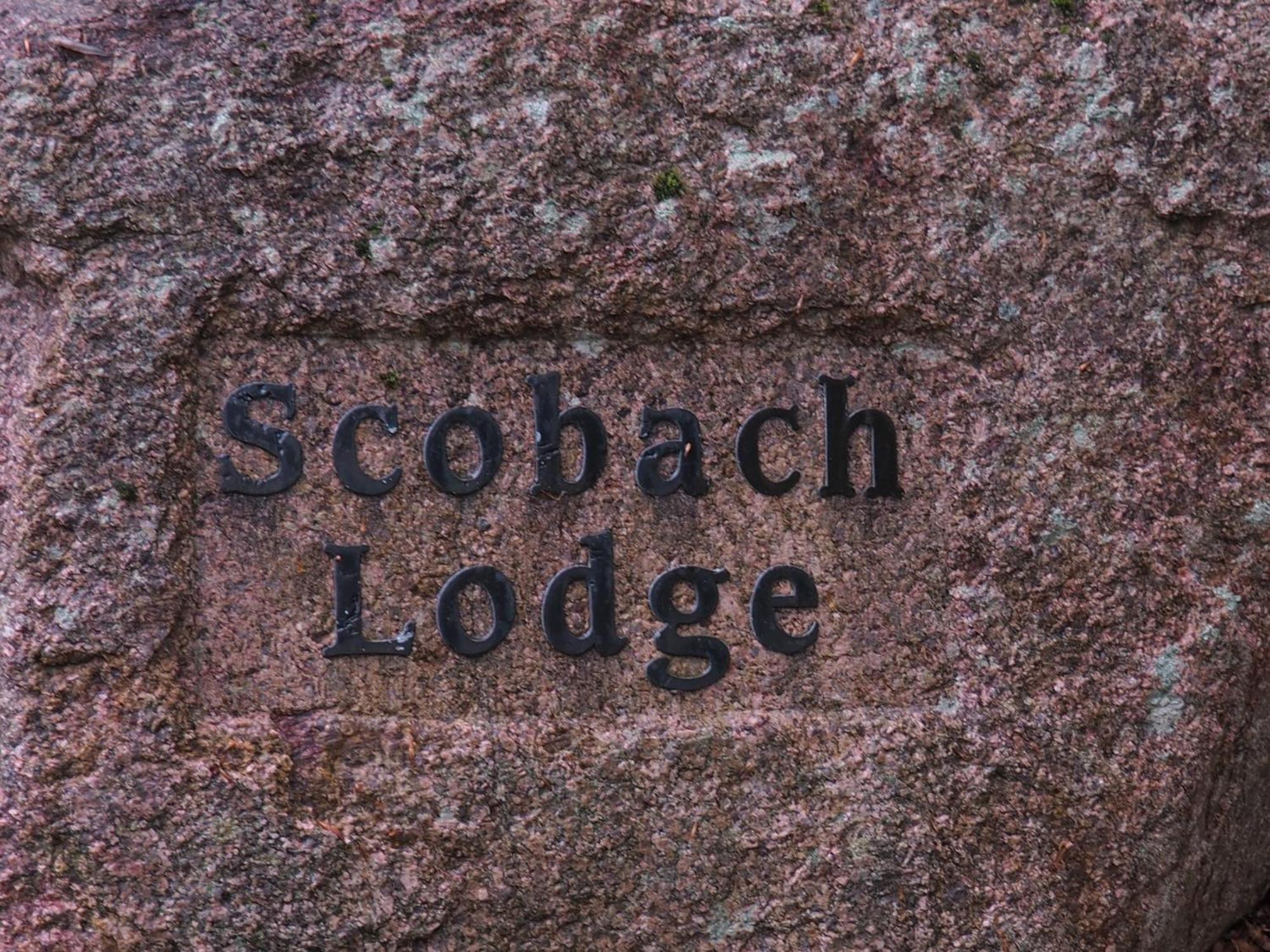 Scobach Lodge Turriff Екстериор снимка